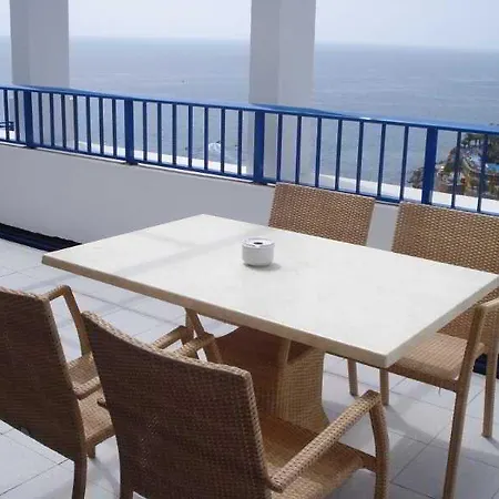 Club Cala Blanca Lejlighedshotel 3*