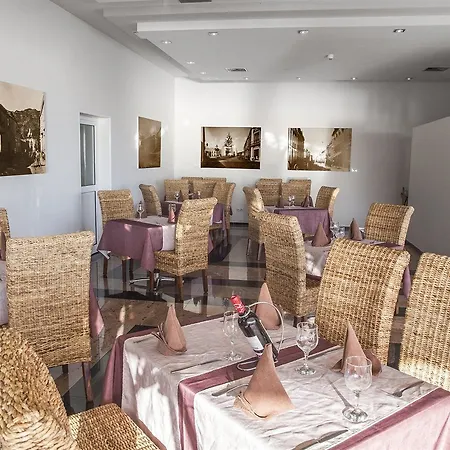 Aparthotel Club Cala Blanca